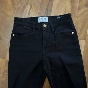 Frame Le High Skinny Jeans